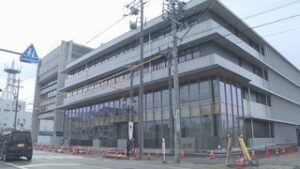 ５月から業務開始 上田市役所 新本庁舎完成