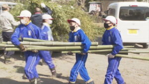 東御市立和小学校６年竹組 地域の竹伐採からＳＤＧｓ学ぶ　　東御市