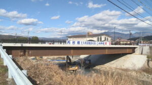 復旧工事完了　内村橋　２８日開通へ　上田市東内