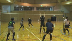 久しぶりに顔を合わせる仲間も　上田市学校体育館　約５ヶ月ぶりに利用再開　上田市立第一中学校