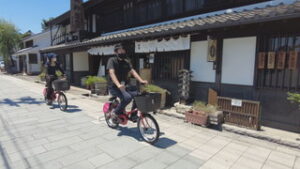 上田市・千曲市　広域シェアサイクル　２年目の社会実験始まる　上田城跡公園
