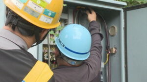 電気使用安全月間　上田城跡公園の電気設備を点検　