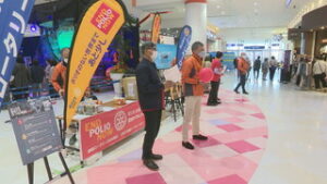 世界ポリオデーを前に　上田地域のロータリークラブが募金活動　アリオ上田店