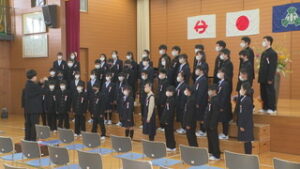 小学校で卒業式　南条小学校　４年ぶりの卒業の歌　坂城町　