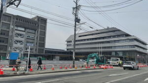 上田市役所　庁舎正面の駐車場が完成　上田市