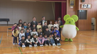 坂城小学校4年生 ねずみ大根栽培学習でお礼の会 坂城町立坂城小学校 UCVの番組 UCV 上田ケーブルビジョン