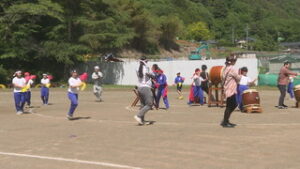 今年度で閉校　上田市立西内小学校　最後の運動会に向け伝統芸能を練習