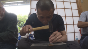 坂城町　刀鍛冶に教わり小さな刀づくり体験　坂城町鉄の展示館　