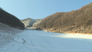 武石番所ヶ原スキー場　暖冬の影響でオープン延期に　上田市
