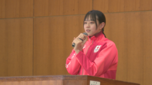 パリ五輪出場　和田彩未さんが母校で報告　上田西高校