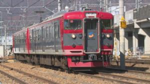 しなの鉄道　上期決算　修繕かさみ　赤字幅拡大の見込み　