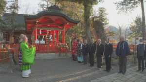 生島足島神社　初開催の冬至祭　上田市下之郷