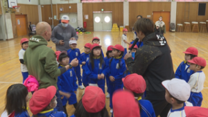 和小学校１年生 元プロサッカー選手と運動あそび　東御市