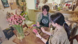 めっけ！　お花に囲まれるカフェ　ガゾンデスパーニュ　上田市踏入