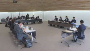 ひとりひとりが自分らしく学べる場に　上田市オープンドアスクール　議論深める　上田市役所