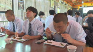上田西高校　鯉西でつけば漁を学ぶ　上田市常田