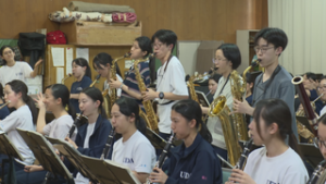 ５０回目の定期演奏会へ　上田高校吹奏楽班