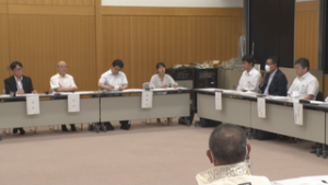 千曲バス青木線　運賃とダイヤ再編　村は運賃補助など検討　青木村