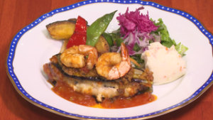 めっけ! 真っ赤な入口が気になる? MA-のかまどで優雅な贅沢ランチ 上田市中央