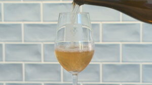 推しのワイン カーヴ・ド・ミドウ 東御市祢津