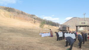 ２３日にスキー場オープン　湯の丸高原冬山安全祈願祭　東御市