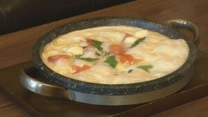 食べて　ぽかぽか　魔法のパスタ　石焼で食べるクリームパスタ　上田市神畑