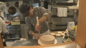 クリスマスを前に　ケーキ店は準備に大忙し　上田市小牧　手作りのケーキの店　タルト