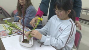 うえだ子ども文化祭に向け④　いけばな子供教室