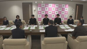 菅平中学校から７人　全国中学校スキー大会出場へ　上田市役所