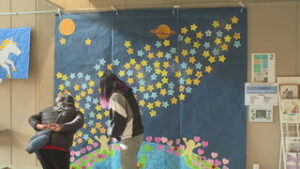 “つながり”深まる機会に　障がい者施設作品展　坂城町文化センター