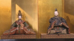 ２会場で３５０点を展示　第１１回　坂城のお雛様　坂木宿ふるさと歴史館・鉄の展示館