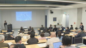 東御市地域おこし協力隊　今年度の活動を報告　東御市中央公民館