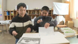 能登の人たちの役に立ちたい　青木小５年生　復興支援で作品づくり　青木村
