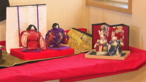 竹内文子さんの手作り　ちりめんのお雛様　東御市和　Cafe　Gallery　すみれ屋