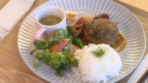 丸子修学館×とうみ食堂　２１日にコラボメニュー販売　東御市田中