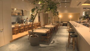 上田の新たな社交場に　複合施設ＳＡLOオープン　上田市大手