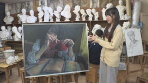 総文祭へ出品　上田高校美術班　坂井結香さん