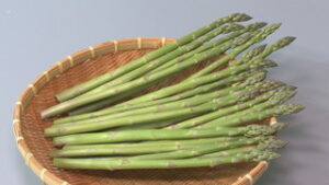 季節の味だより　アスパラガス　ゼンユウガリバー　道の駅あおき農産物直売所