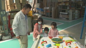 ものづくりの楽しさを子どもたちに　中村体育がオープンファクトリー開催　上田市古安曽