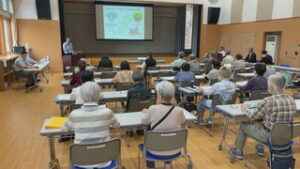 まるっと０２６８　５月２１日 ・西部公民館高齢者のための防災講座 ・竹内八十吉展示会に向け合同会議 ・青木村郷土美術館 寄贈作品展