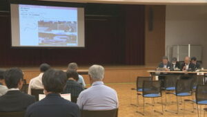 東御市市政運営説明会　市民に今年度の重点事業を説明　東御市中央公民館