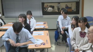 坂城町の高校生が報告会　タイ研修で異文化ふれる　坂城町役場