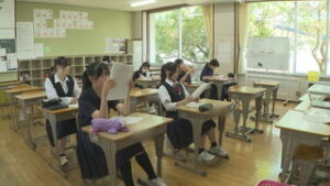 縦割り活動でクラブ活動　アイリスタイム　青木中学校