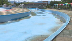まるっと０２６８　６月１６日　上田市自然運動公園流水プール今季営業休止・くるみ幼稚園なんでもデパート・長野県１５０周年五島慶太テーマの作文募集
