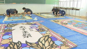 文化祭の準備進む　上田東高校
