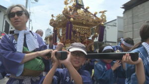 信州上田祇園祭　伝統のお舟の天王山車・松尾町末広町の子ども神輿