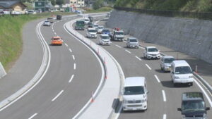 上野バイパス　渋滞緩和と安全性に期待　上田市上野