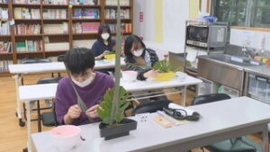 さくら国際高等学校　生け花で全国大会へ　上田市手塚