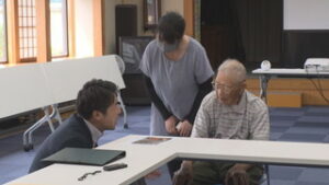 上田市長がお祝い　来月１００歳　中村一美さん　上田市下之条
