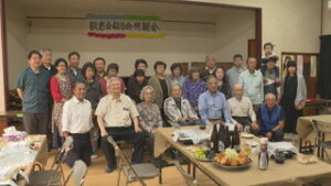４０年前のタイムカプセル開封も　上田市本町自治会敬老会　上田市本町公会堂